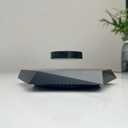 Magnetic Levitation Display Stand - Nyxroom